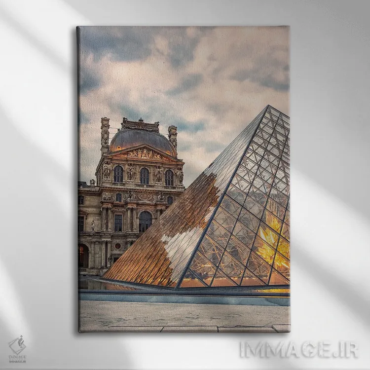 تابلو دکوراتیو اهرام مدرن اثر مانجیک پیکچرز - نمای روبهرو روی دیوار