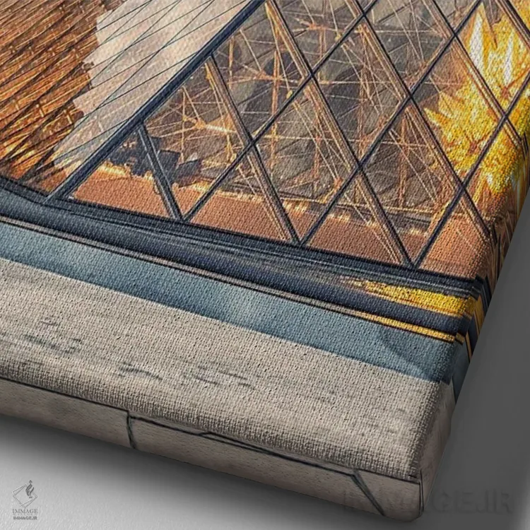 تابلو دکوراتیو اهرام مدرن اثر مانجیک پیکچرز - نمای نزدیک بافت بوم