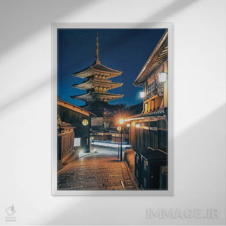 تابلو دکوراتیو شب کیوتو اثر مانجیک پیکچرز - نمای قابدار سفید