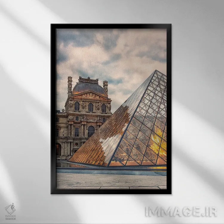 تابلو دکوراتیو اهرام مدرن اثر مانجیک پیکچرز - نمای قابدار مشکی