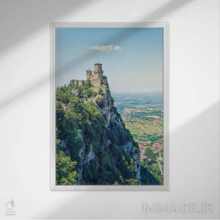 تابلو دکوراتیو جمهوری سن مارینو اثر مانجیک پیکچرز - نمای قابدار سفید