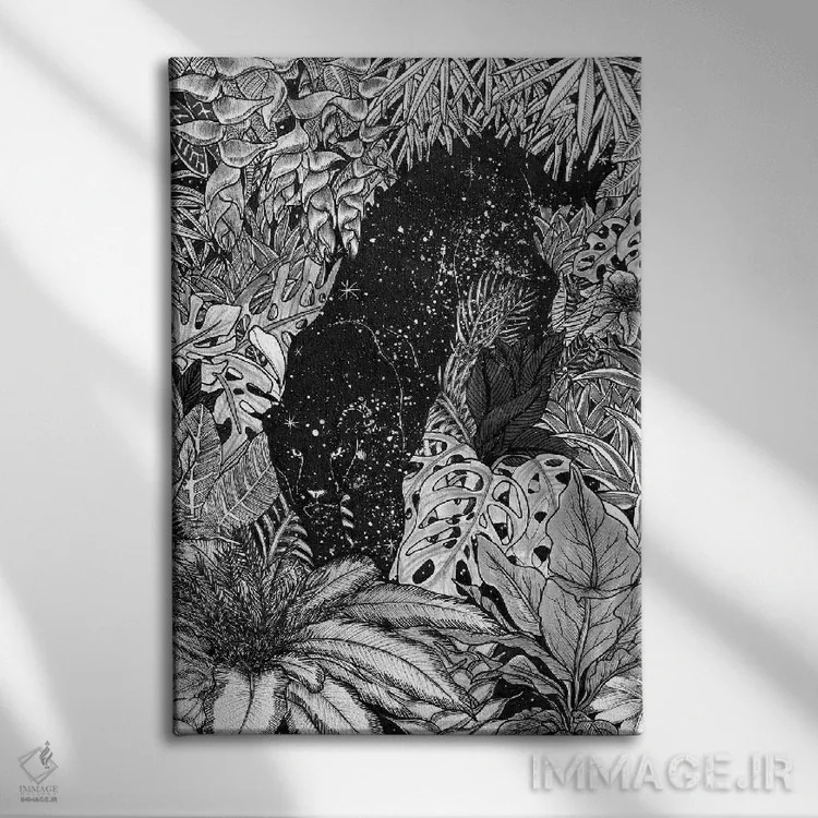 تابلو دکوراتیو جنگل در شب اثر الا مازور - نمای روبهرو روی دیوار