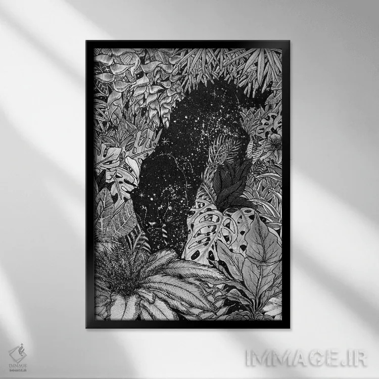 تابلو دکوراتیو جنگل در شب اثر الا مازور - نمای قابدار مشکی