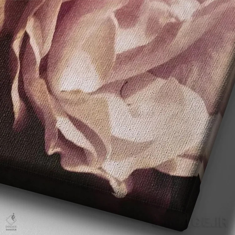 تابلو دکوراتیو دسته گل تنها II اثر امیلی ناواس - نمای نزدیک بافت بوم