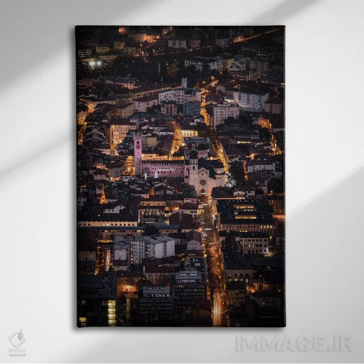 تابلو دکوراتیو ترنتو، ترنتینو-آلتو آدیجه، ایتالیا اثر انزو رومانو - نمای روبهرو روی دیوار