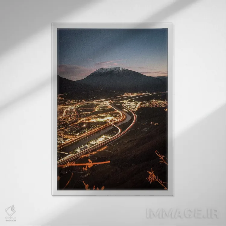 تابلو دکوراتیو ترنتو، ترنتینو-آلتو آدیجه، ایتالیا ۳ اثر انزو رومانو - نمای قابدار سفید