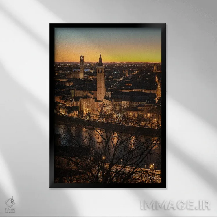 تابلو دکوراتیو ورونا II اثر انزو رومانو - نمای قابدار مشکی