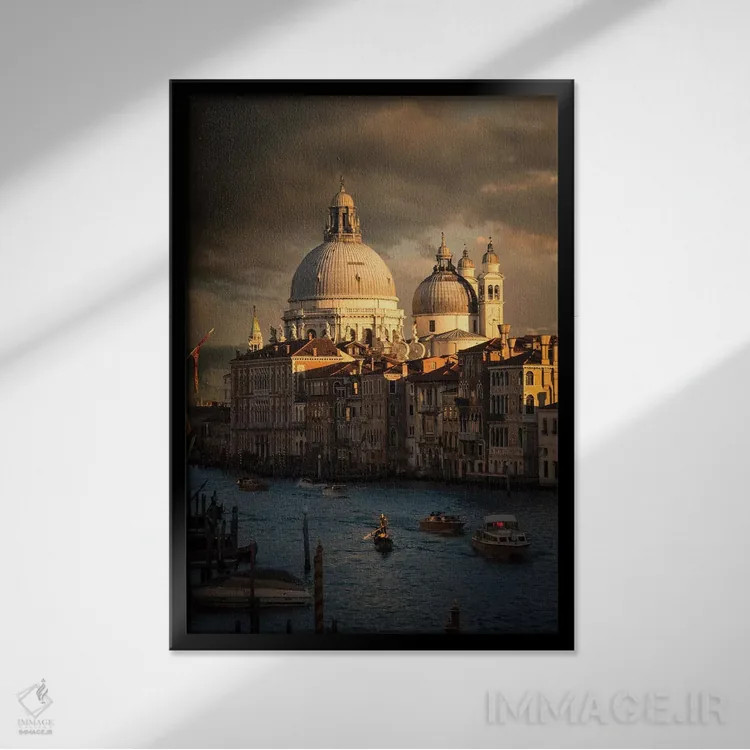 تابلو دکوراتیو غروب ونیز اثر انزو رومانو - نمای قابدار مشکی