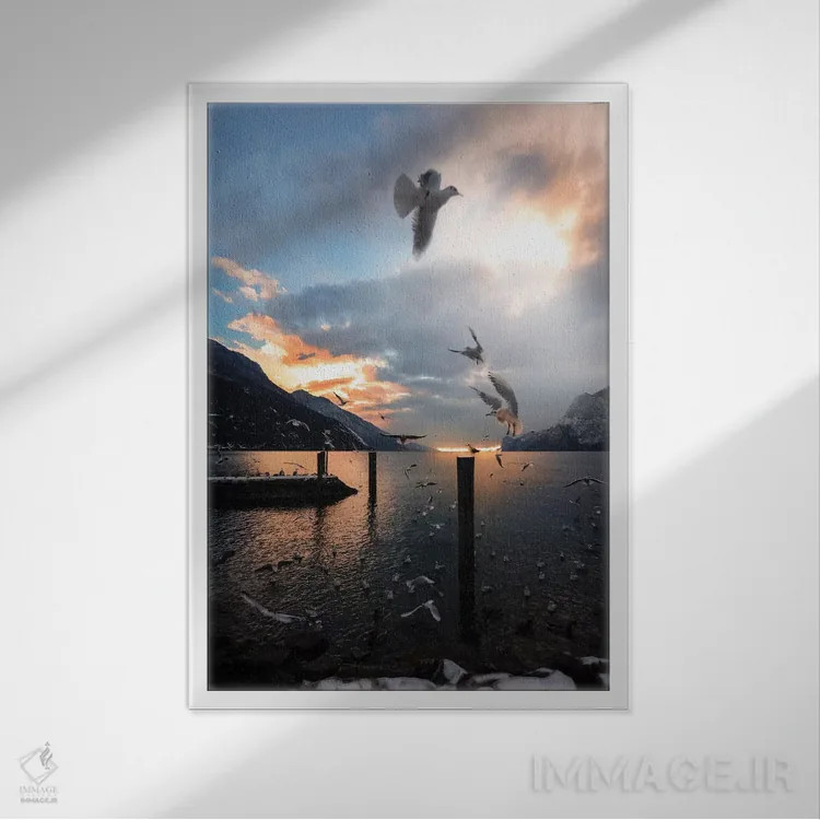 تابلو دکوراتیو توربوله اثر انزو رومانو - نمای قابدار سفید