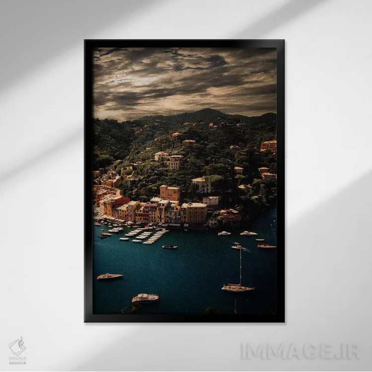 تابلو دکوراتیو پورتوفینو اثر انزو رومانو - نمای قابدار مشکی