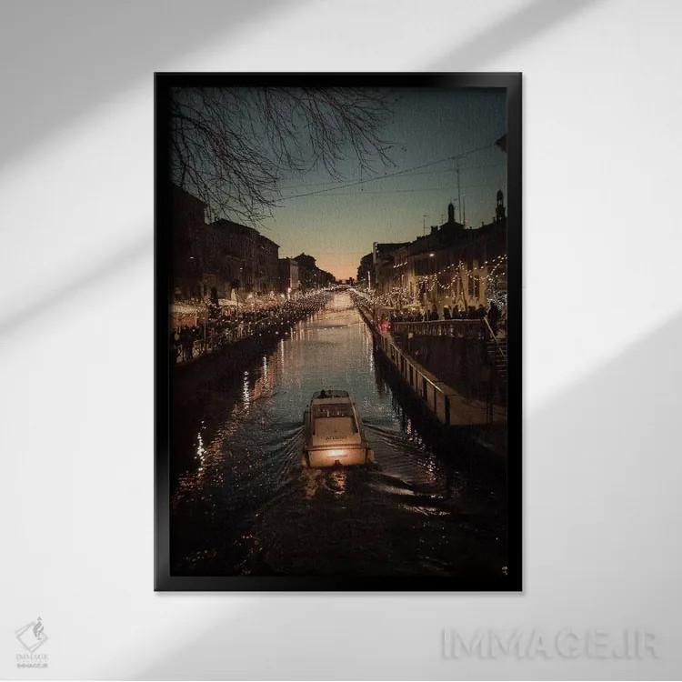 تابلو دکوراتیو ناویلی میلان اثر انزو رومانو - نمای قابدار مشکی