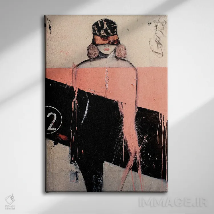 تابلو دکوراتیو دختر حرکت شبانه اثر ارین اشلی - نمای روبهرو روی دیوار