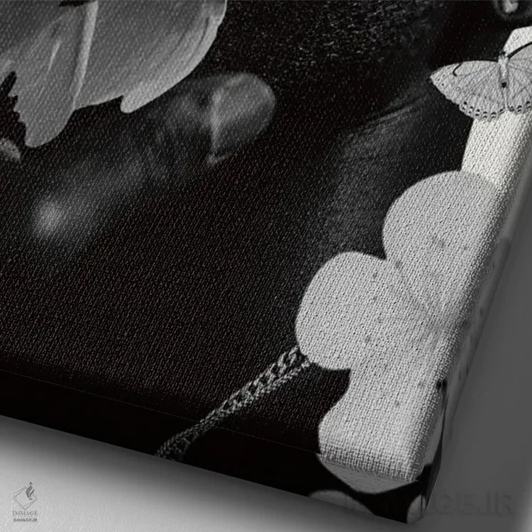 تابلو دکوراتیو کلاژ سوررئالیستی از انسان اثر ادسون راموس - نمای نزدیک بافت بوم