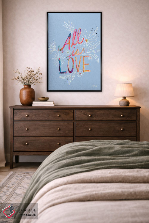 تابلو دکوراتیو همه چیز عشق است اثر اتاوی - D5B