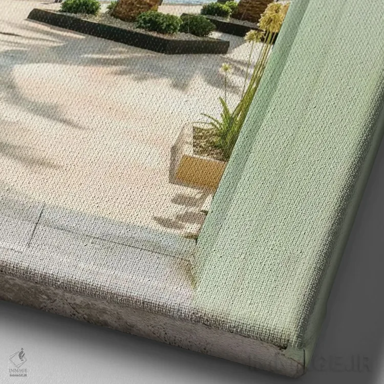 تابلو دکوراتیو قایم باشک اثر ارین سامر - نمای نزدیک بافت بوم