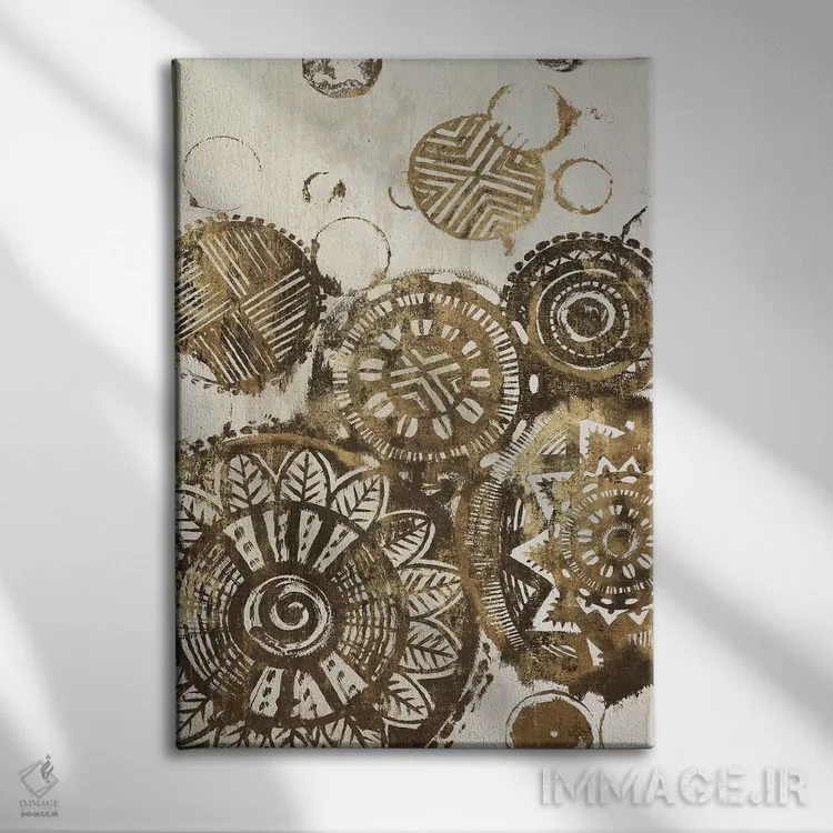 تابلو انتزاعی دایره های آفریقایی اثر اوا واتس - نمای روبهرو روی دیوار