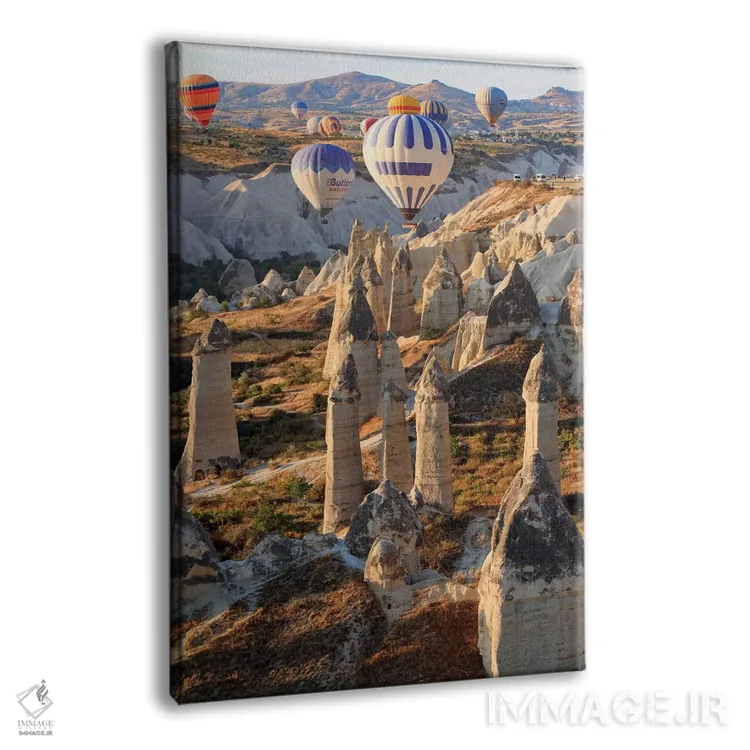 تابلو دکوراتیو ترکیه، آناتولی، کاپادوکیا، گورمه. بالن های هوای گرم بالای… اثر امیلی ویلسون - نمای پرسپکتیو محصول