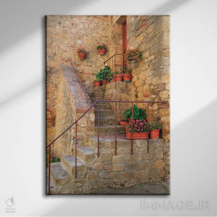 تابلو دکوراتیو ایتالیا، والدورچیا در توسکانی، استان سینا، مونتیکیلو. پله… اثر امیلی ویلسون - نمای روبهرو روی دیوار