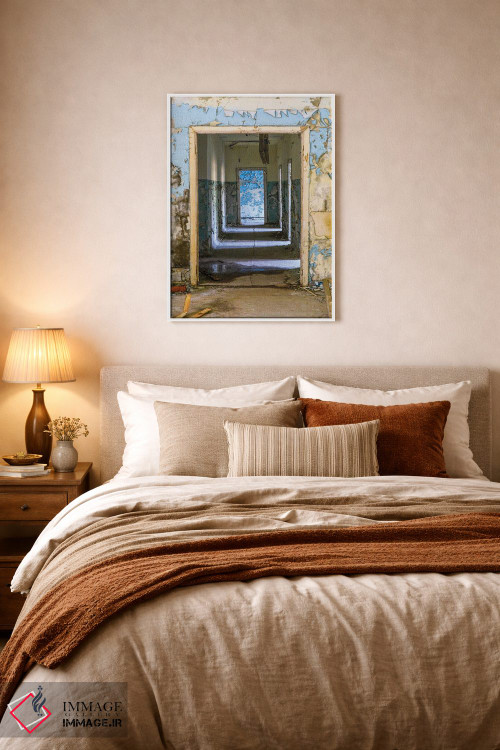 تابلو دکوراتیو اوکراین، پریپیات، چرنوبیل. راهرو رهاشده ساختمان بیمارستان اثر امیلی ویلسون - D5W