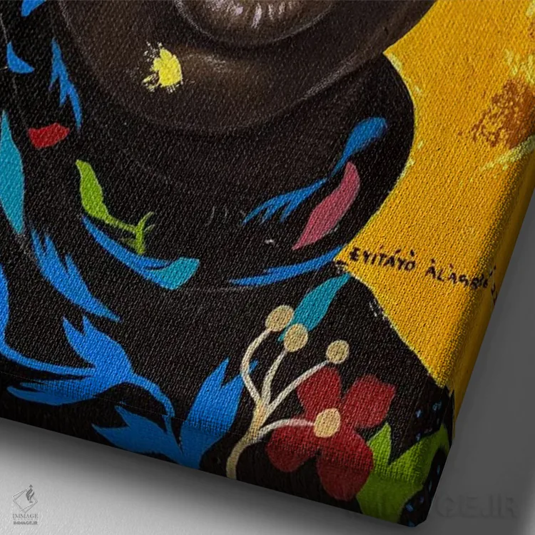 تابلو دکوراتیو من متفاوت ام ۳ اثر اییتایو الاگبه - نمای نزدیک بافت بوم