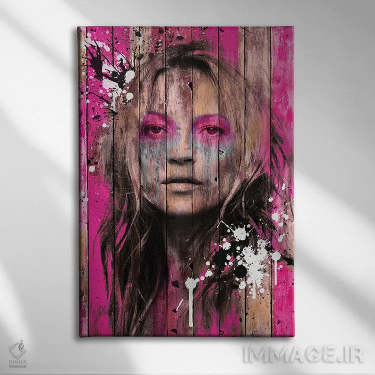 تابلو دکوراتیو کیت ماس وود اثر فرانک آموروسو - نمای روبهرو روی دیوار