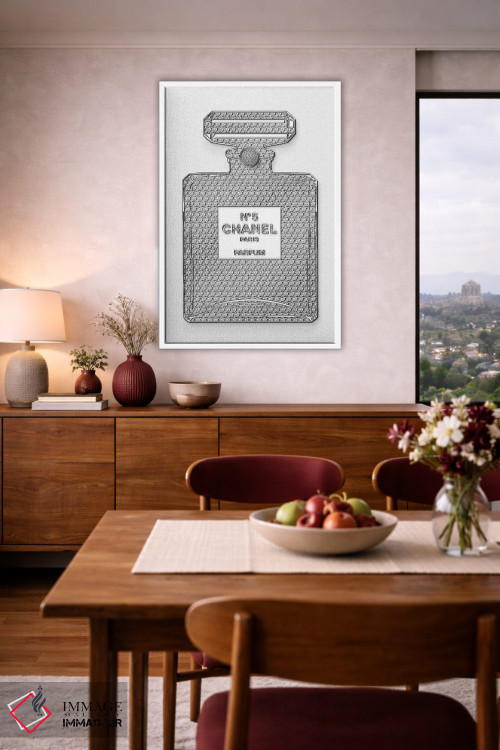 تابلو دکوراتیو بطری شنل اثر فرانک آموروسو - D5W