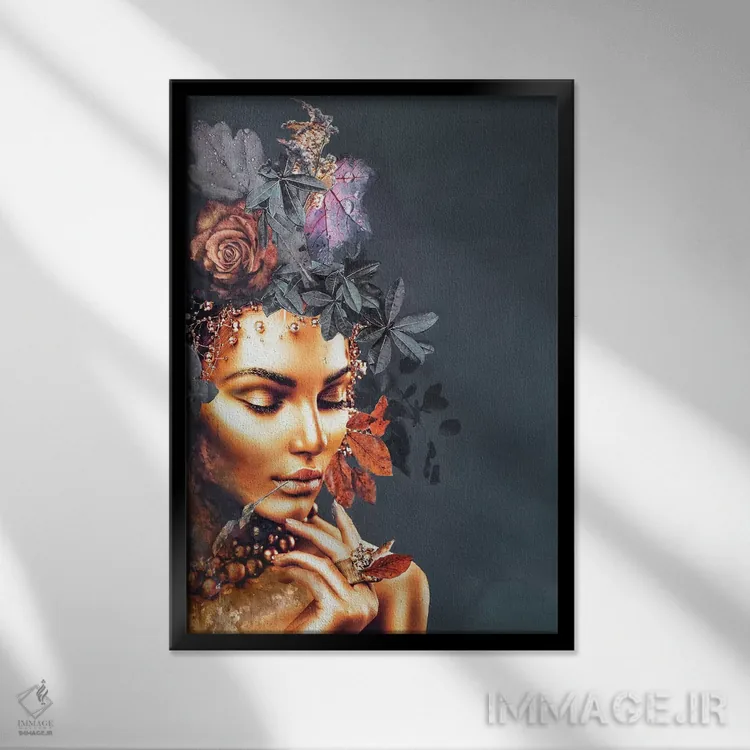 تابلو دکوراتیو مد طلایی ۱ اثر دیزاین فابریکن - نمای قابدار مشکی