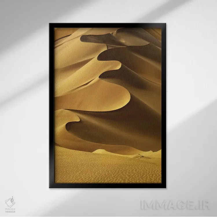 تابلو دکوراتیو در تلماسه ها ۲ اثر دیزاین فابریکن - نمای قابدار مشکی