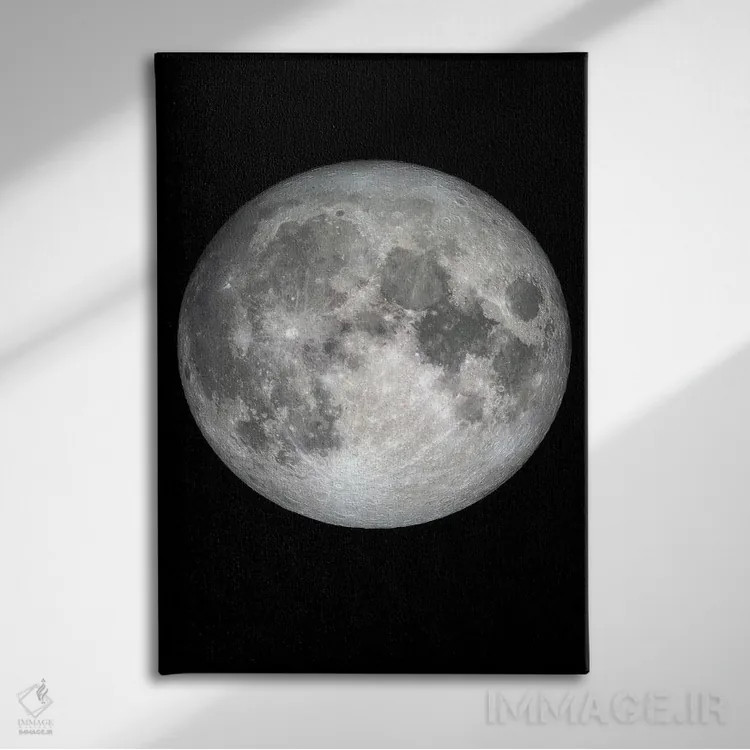 تابلو دکوراتیو ماه اثر دیزاین فابریکن - نمای روبهرو روی دیوار