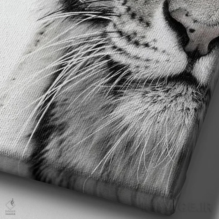 تابلو دکوراتیو ببر سفید اثر دیزاین فابریکن - نمای نزدیک بافت بوم