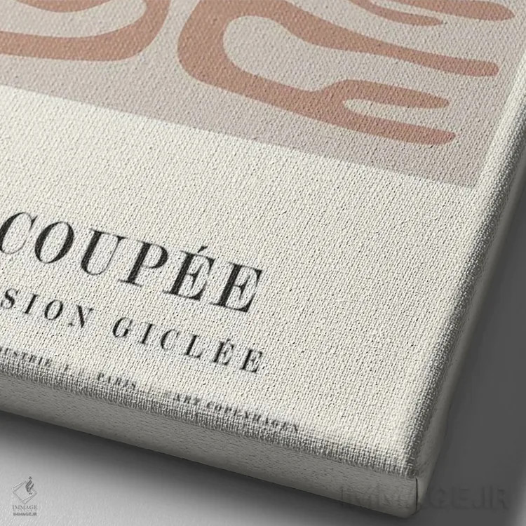 تابلو دکوراتیو گرافیک ۹ اثر دیزاین فابریکن - نمای نزدیک بافت بوم