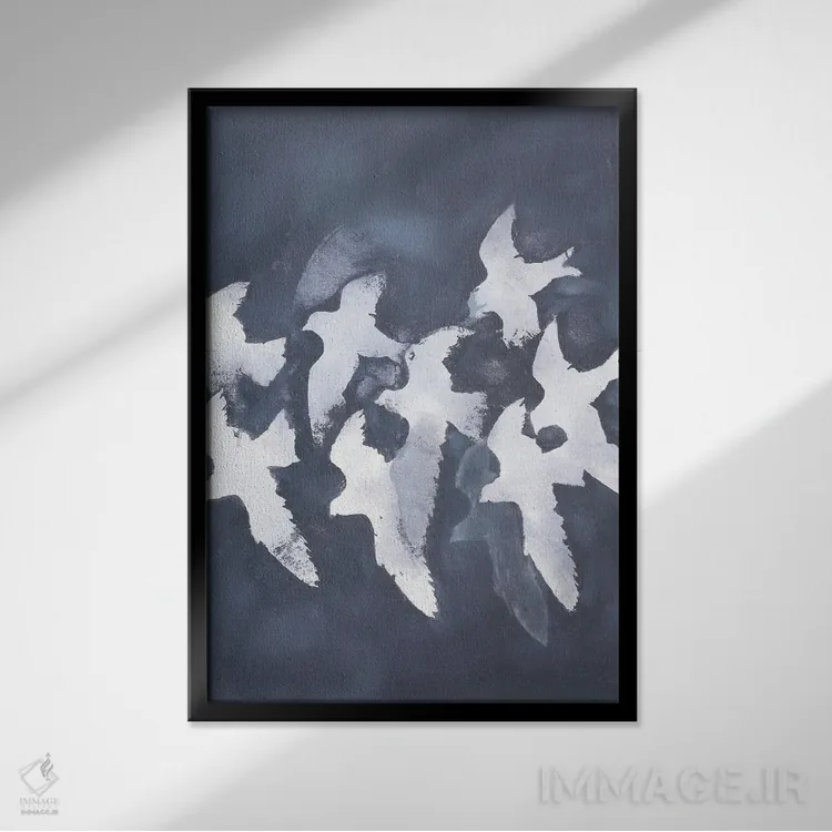 تابلو دکوراتیو در نور محو می شود اثر دیزاین فابریکن - نمای قابدار مشکی