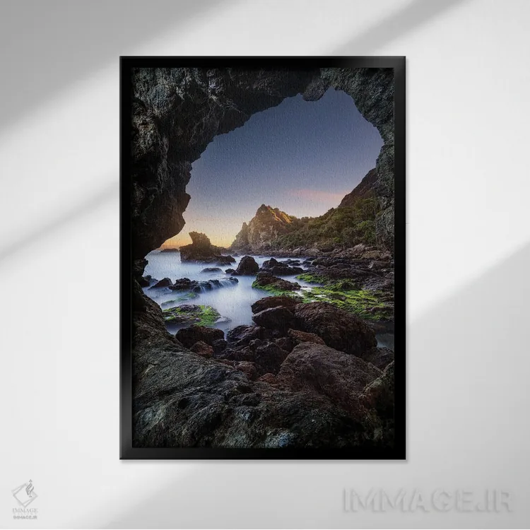 تابلو دکوراتیو قاب شده اثر فابیو آنتنور - نمای قابدار مشکی