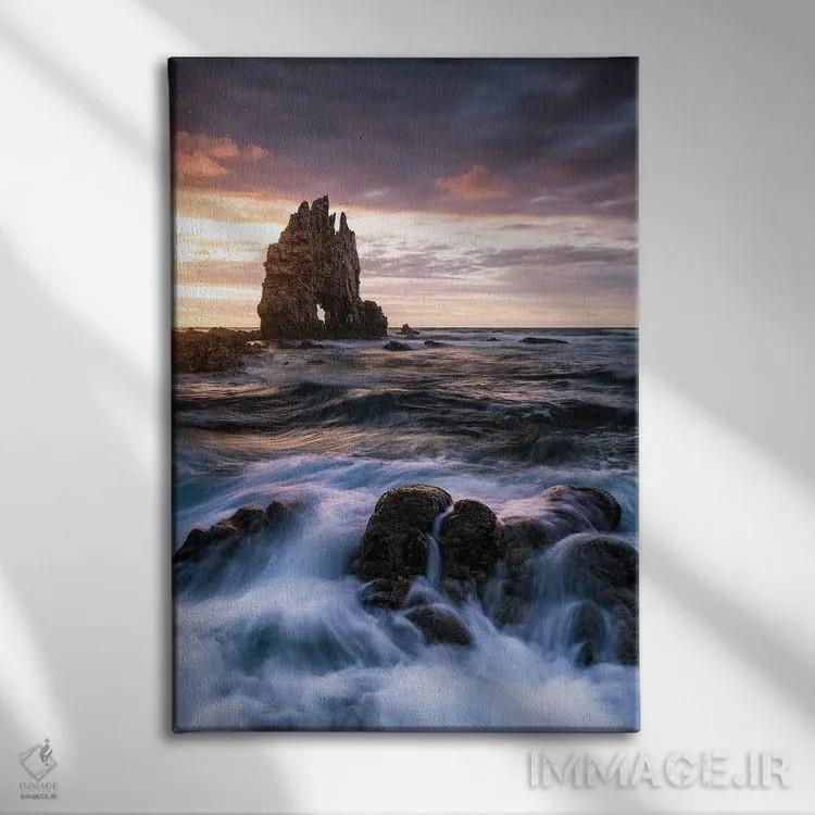 تابلو دکوراتیو در دریا اثر فابیو آنتنور - نمای روبهرو روی دیوار