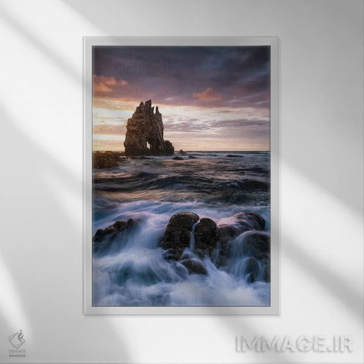 تابلو دکوراتیو در دریا اثر فابیو آنتنور - نمای قابدار سفید