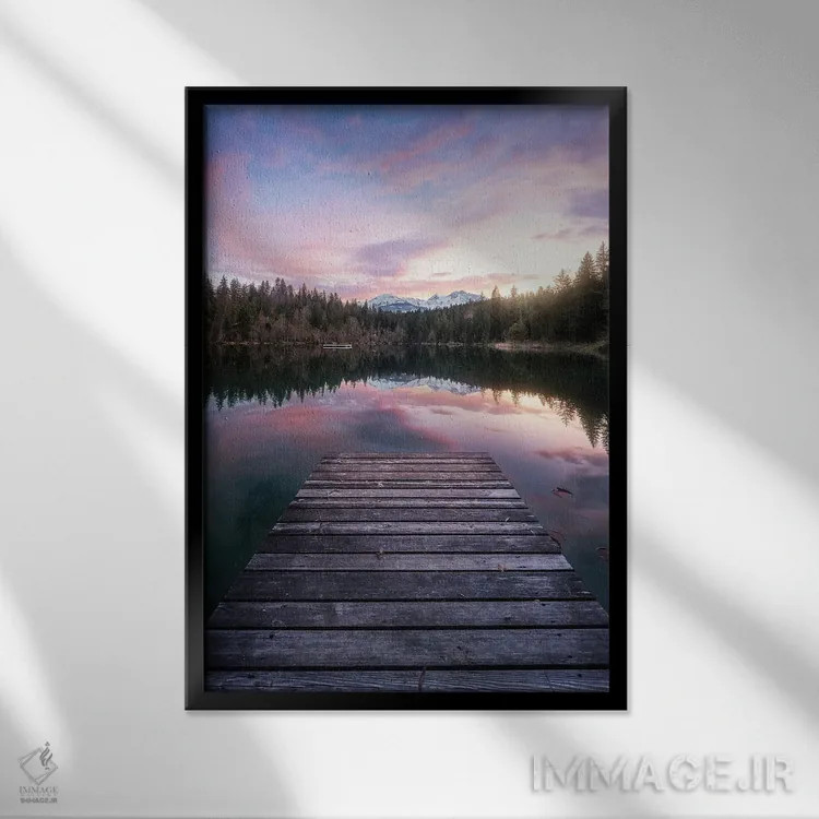 تابلو دکوراتیو دریاچه کرستا اثر فابیو آنتنور - نمای قابدار مشکی