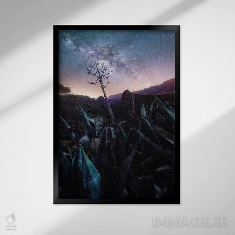 تابلو دکوراتیو لمس آسمان اثر فابیو آنتنور - نمای قابدار مشکی