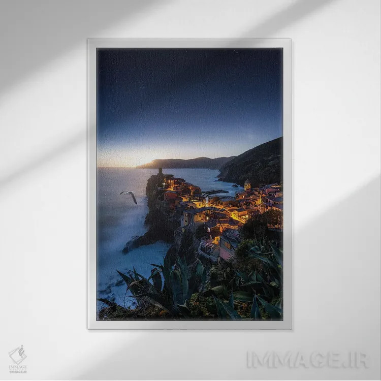 تابلو دکوراتیو ورناتزا اثر فابیو آنتنور - نمای قابدار سفید