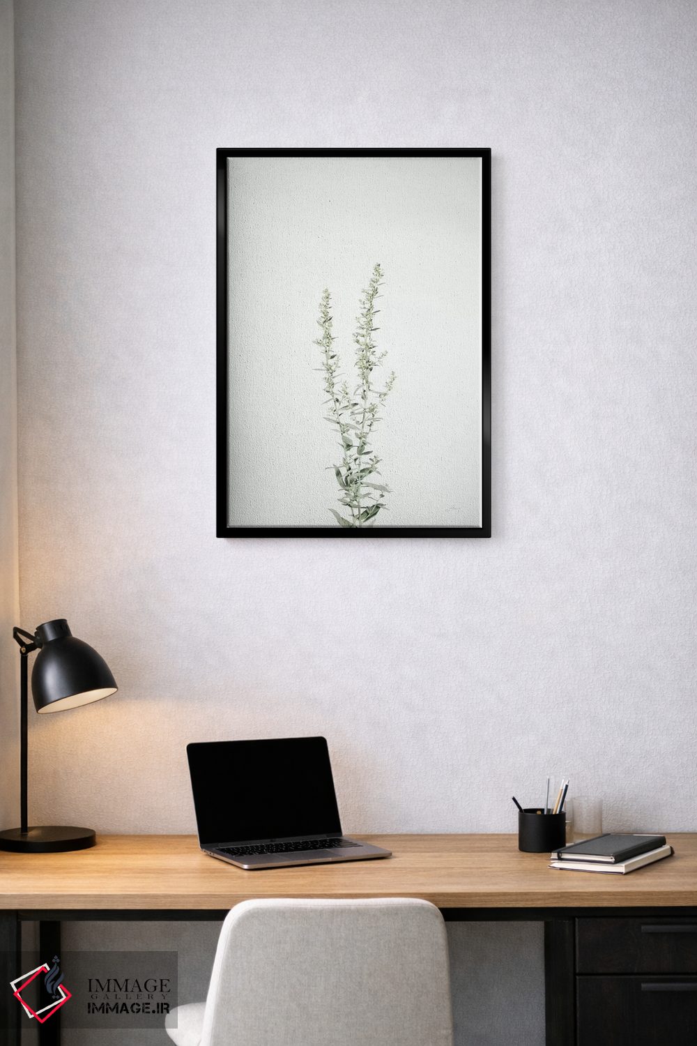 تابلو مدرن ساقه های ساده چهارم اثر فلیسیتی بردلی - D3B