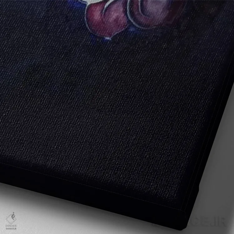 تابلو دکوراتیو ادریسی و گلدان مورکرافت اثر آلیسون فنل - نمای نزدیک بافت بوم