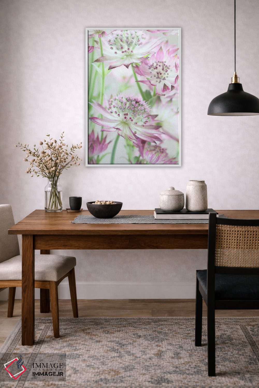 تابلو دکوراتیو گل های آسترنتیا صورتی پاستلی اثر آلیسون فنل - D4W