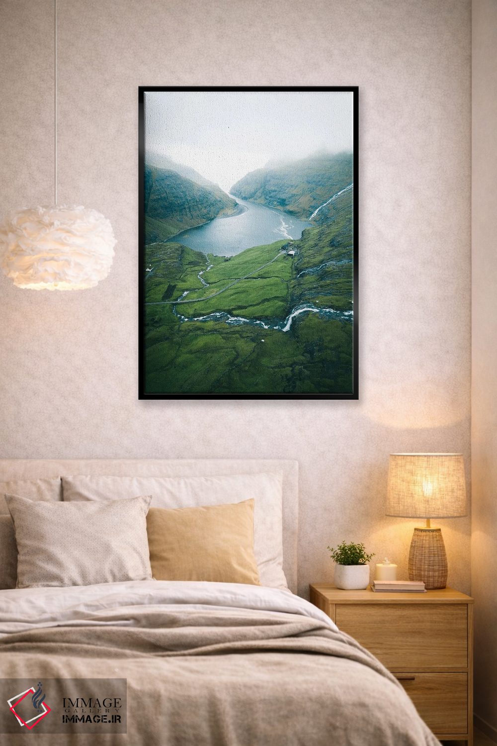 تابلو دکوراتیو دره هزار آبشار اثر فابیان فورتمن - D3B