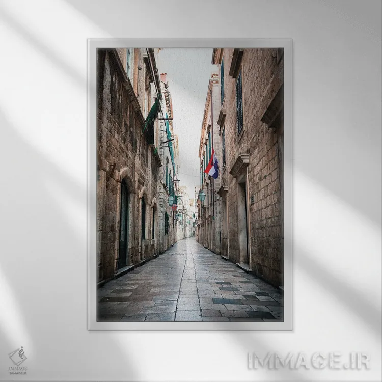 تابلو دکوراتیو کوچه های دوبروونیک اثر فابیان فورتمن - نمای قابدار سفید