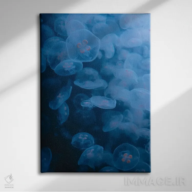 تابلو دکوراتیو عروس دریایی پنجم اثر فابیان فورتمن - نمای روبهرو روی دیوار