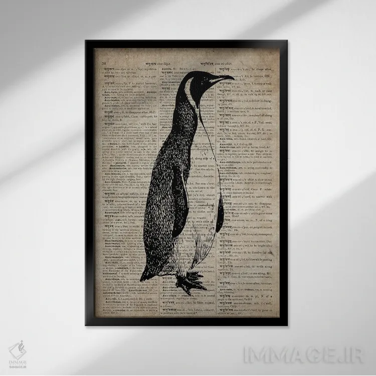 تابلو دکوراتیو چاپ کنده کاری پنگوئن IX روی کاغذ دیکشنر قدیمی اثر فیشرکرافت - نمای قابدار مشکی
