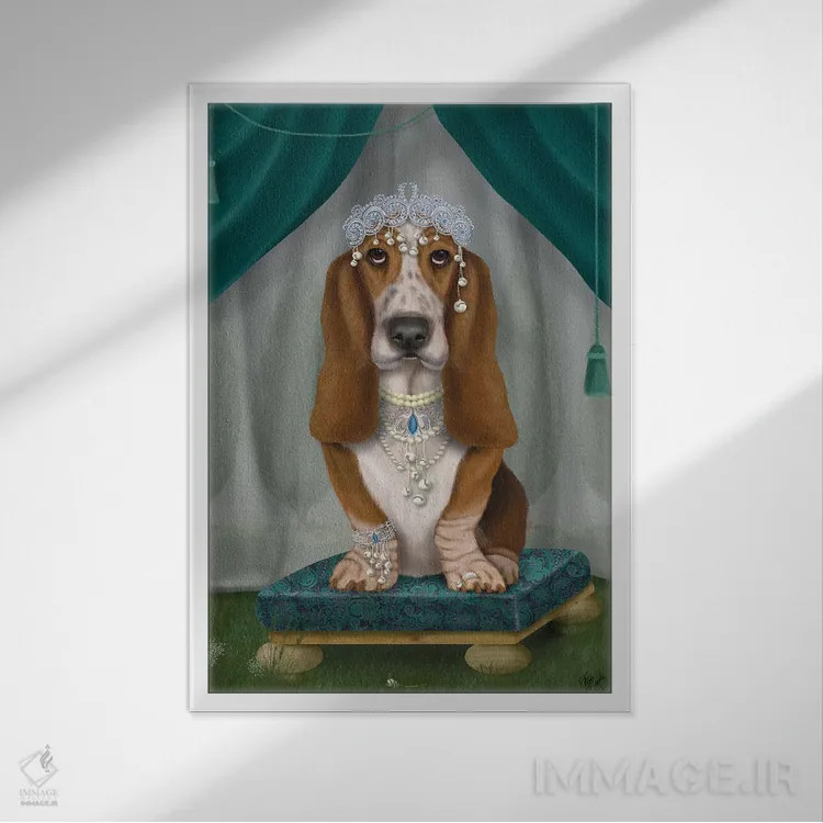 تابلو دکوراتیو بست هاوند و تاج ۱ اثر فب فانکی - نمای قابدار سفید