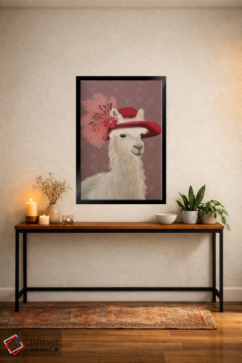 تابلو دکوراتیو لاما با کلاه پر قرمز اثر فب فانکی - D4B