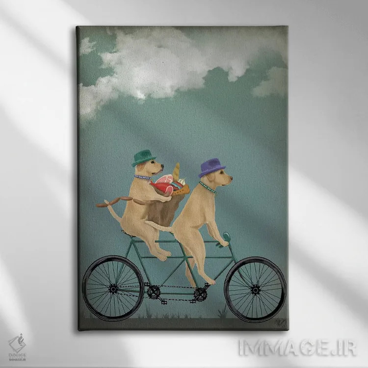 تابلو دکوراتیو لابرادور زرد روی دوچرخه دونفره اثر فب فانکی - نمای روبهرو روی دیوار