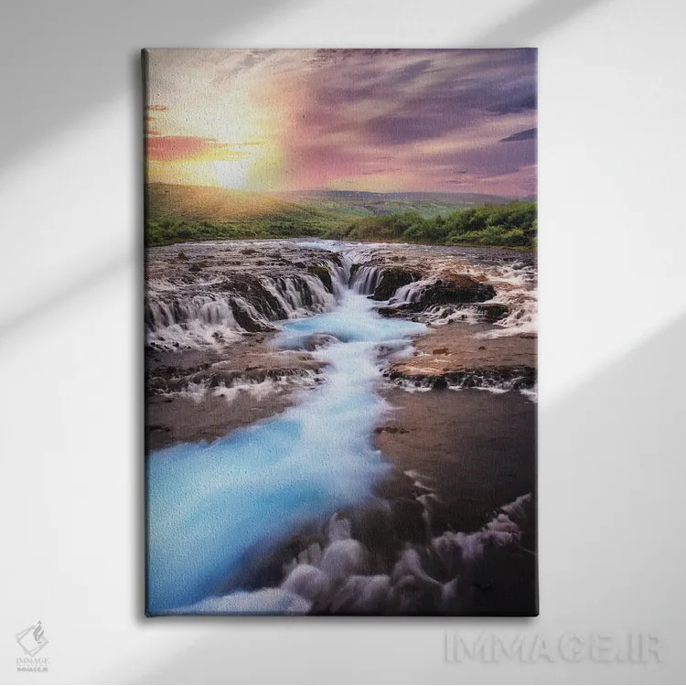 تابلو دکوراتیو گنج گمشده ایسلند اثر فلوریان اولبرشتس - نمای روبهرو روی دیوار