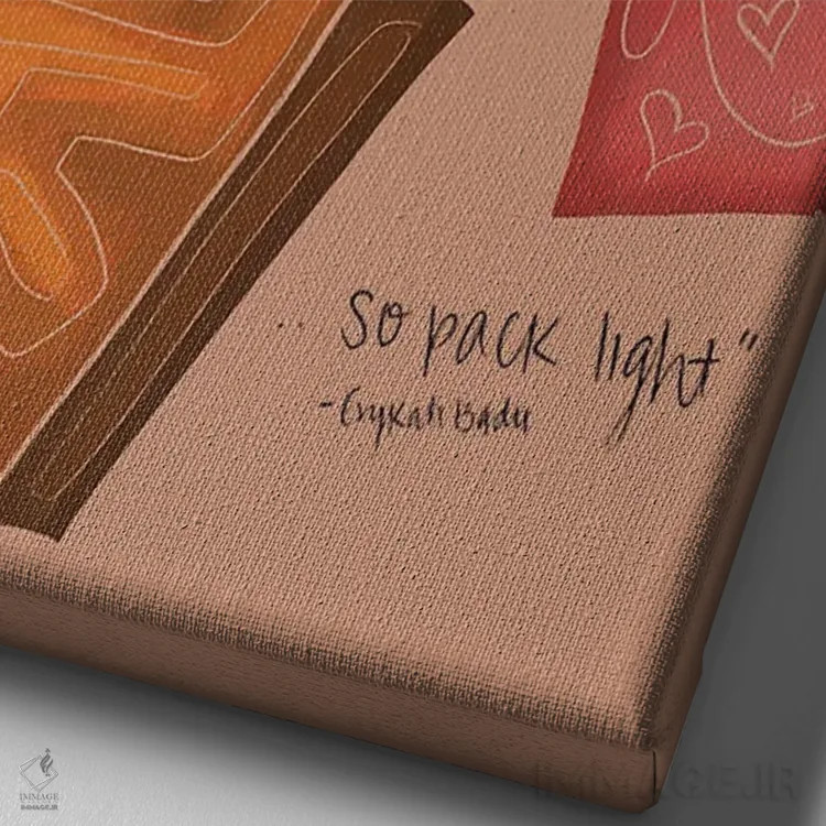 تابلو دکوراتیو زن کیف به دوش اثر نیدیا دراز - نمای نزدیک بافت بوم